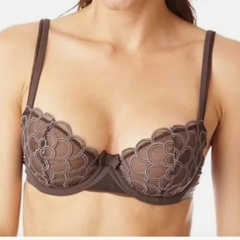 2 Lou Paris Lou Paris Delice 13596 & Scalloped Embroidered  Demi Cup Bras